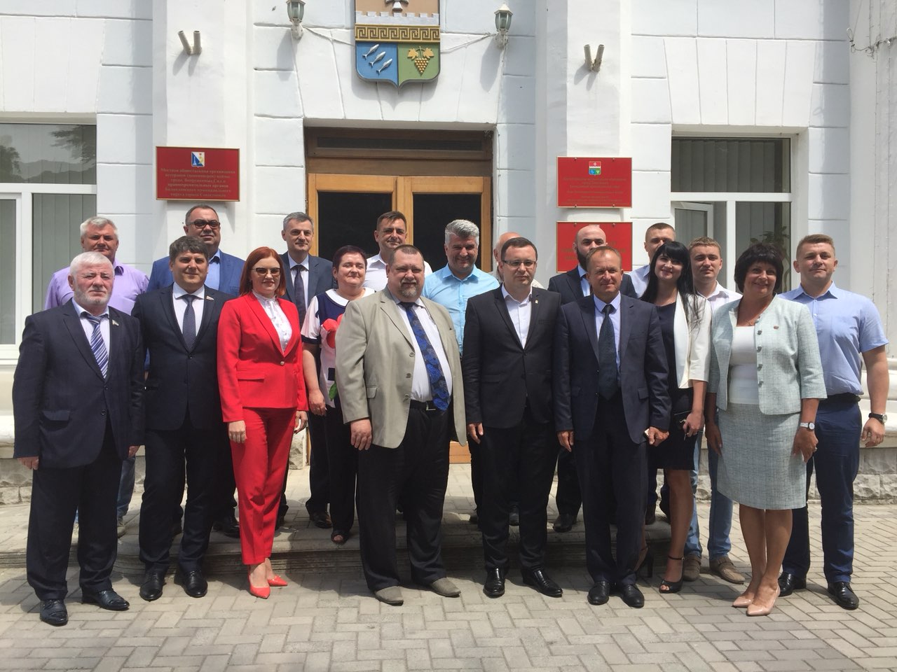 glava vmo kachinskogo mo gerasim n.m. prinyal uchastie v sъezde associacii «soveta municipaljnyh obrazovaniy goroda sevastopolya»2