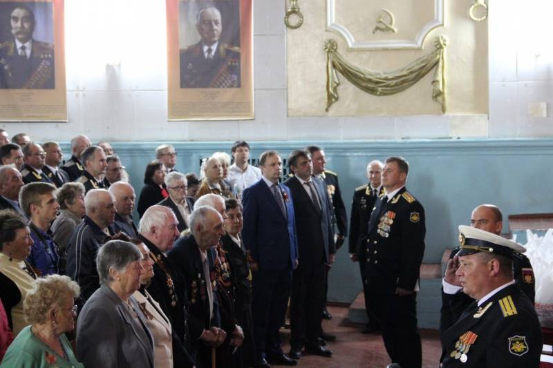 torzhestvennyy_koncert_dlya_veteranov_v_dofe_07_05_2016_09_web_09