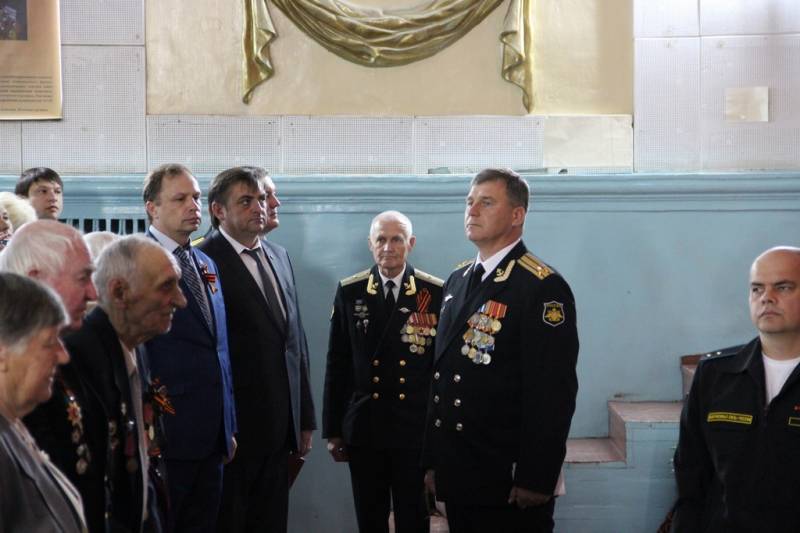 torzhestvennyy_koncert_dlya_veteranov_v_dofe_07_05_2016_12_web_12