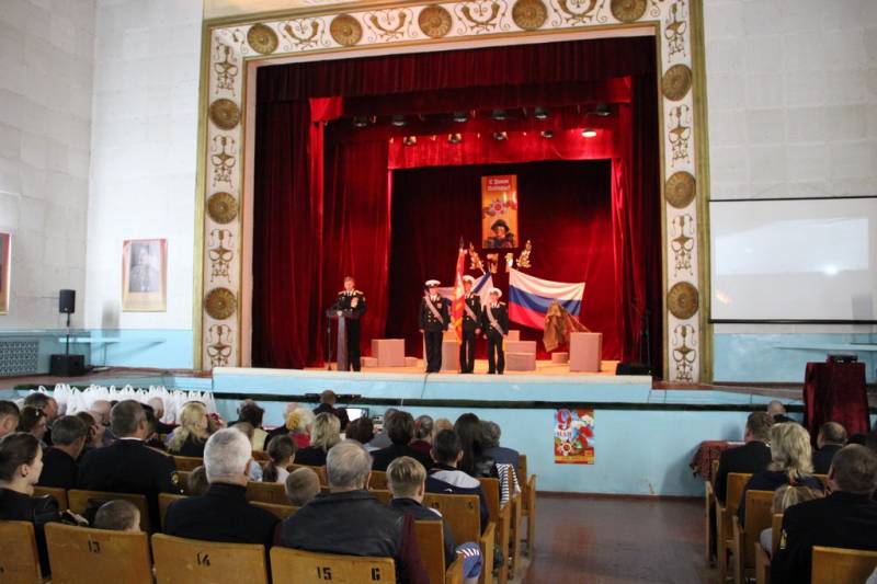torzhestvennyy_koncert_dlya_veteranov_v_dofe_07_05_2016_15_web_15