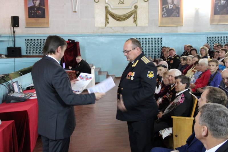 torzhestvennyy_koncert_dlya_veteranov_v_dofe_07_05_2016_32_web_32