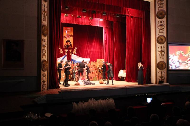 torzhestvennyy_koncert_dlya_veteranov_v_dofe_07_05_2016_51_web_51
