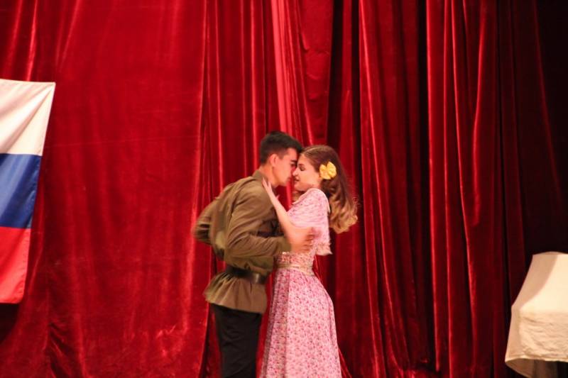 torzhestvennyy_koncert_dlya_veteranov_v_dofe_07_05_2016_72_web_72