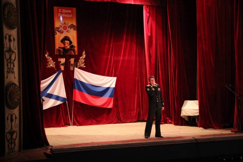 torzhestvennyy_koncert_dlya_veteranov_v_dofe_07_05_2016_76_web_76