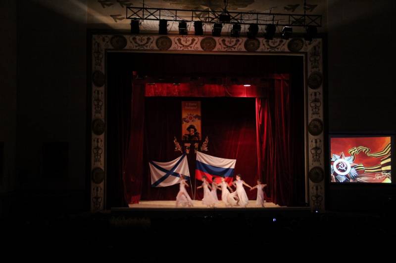 torzhestvennyy_koncert_dlya_veteranov_v_dofe_07_05_2016_79_web_79