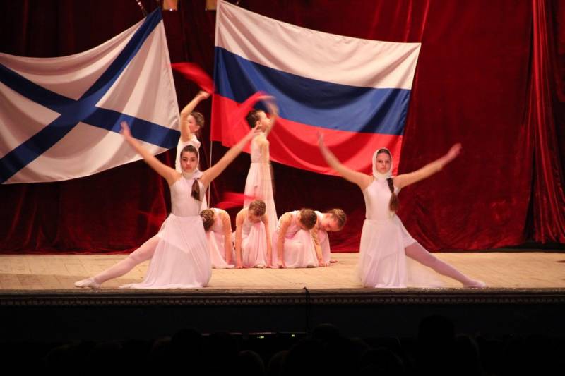 torzhestvennyy_koncert_dlya_veteranov_v_dofe_07_05_2016_81_web_81