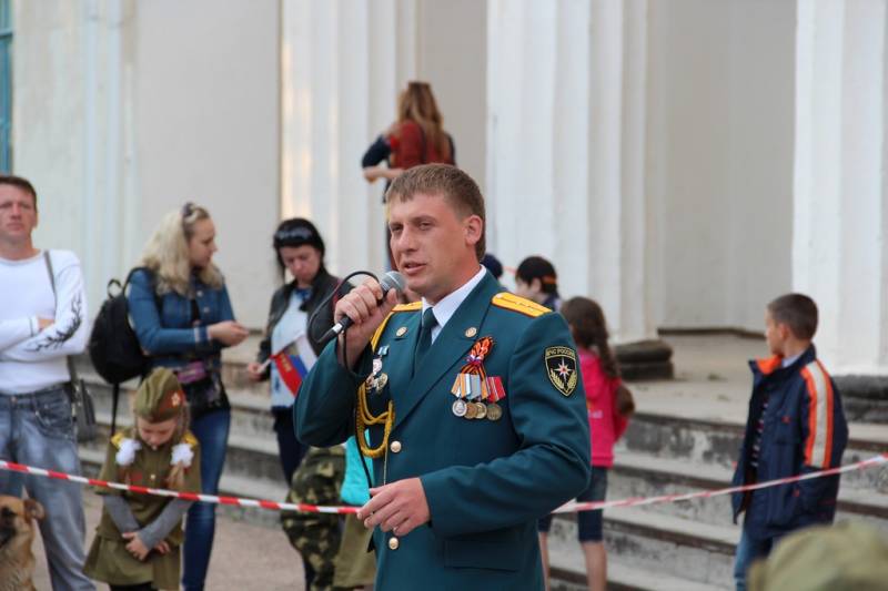 massovoe_gulyanie_polevaya_kuhnya_09_05_2016_32_web_32