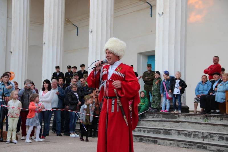 massovoe_gulyanie_polevaya_kuhnya_09_05_2016_45_web_45